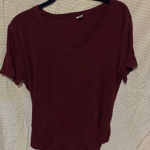 Old Navy Women's Short Sleeve Burgundy Tee